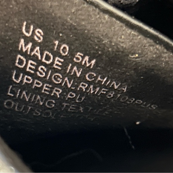 Kenneth Cole Reaction Black Textured Men’s Sneakers Size 10.5 - Picture 7 of 8